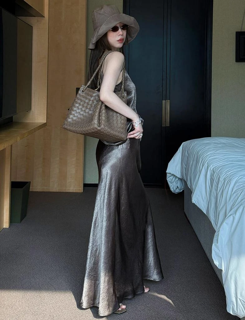 Pixie Market Satin Midi Skirt -PREORDER 4