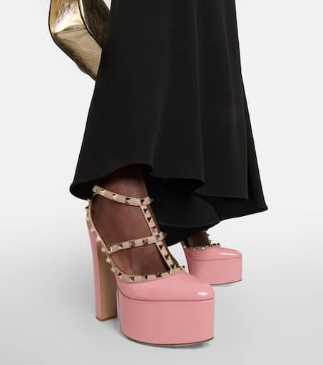 Valentino Rockstud patent leather platform pumps 4