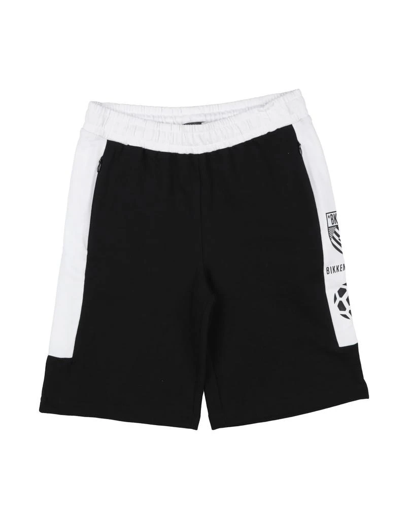 BIKKEMBERGS Shorts & Bermuda 1