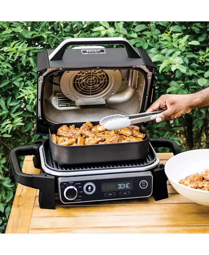 Ninja Woodfire Outdoor Grill & Smoker, 7-in-1 Master Grill, BBQ Smoker and Air Fryer with Woodfire Technology - OG701 7