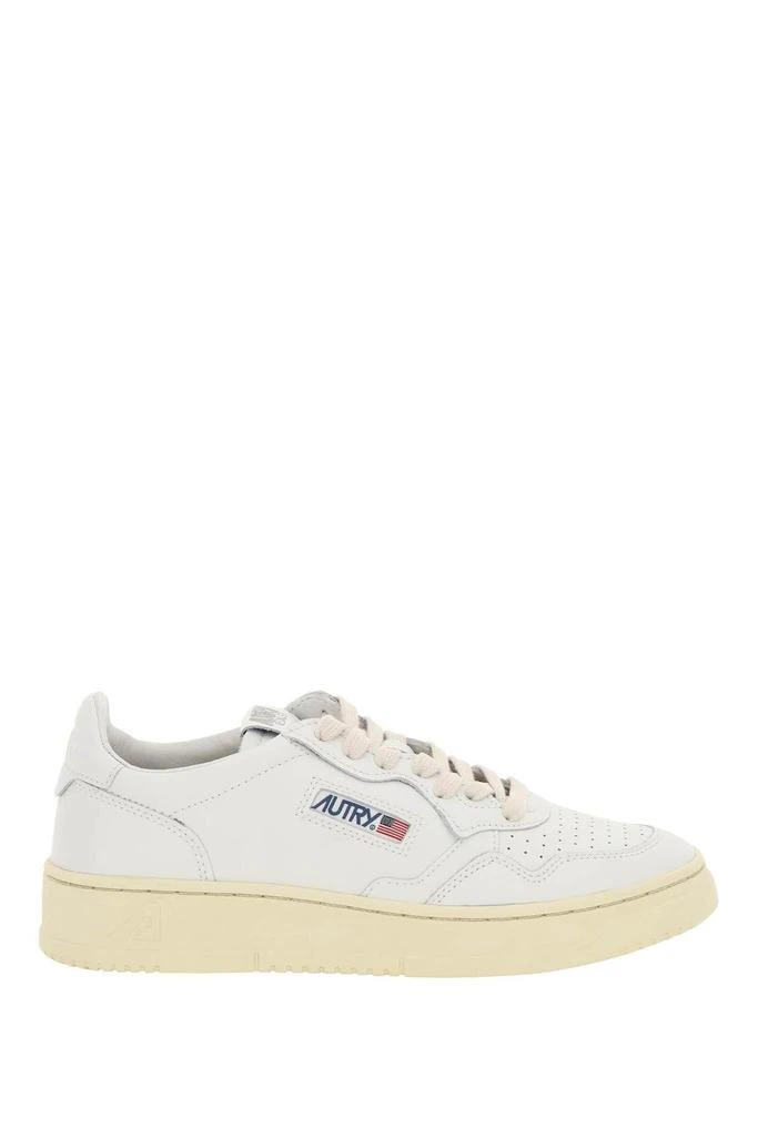 AUTRY Medalist low sneakers 1