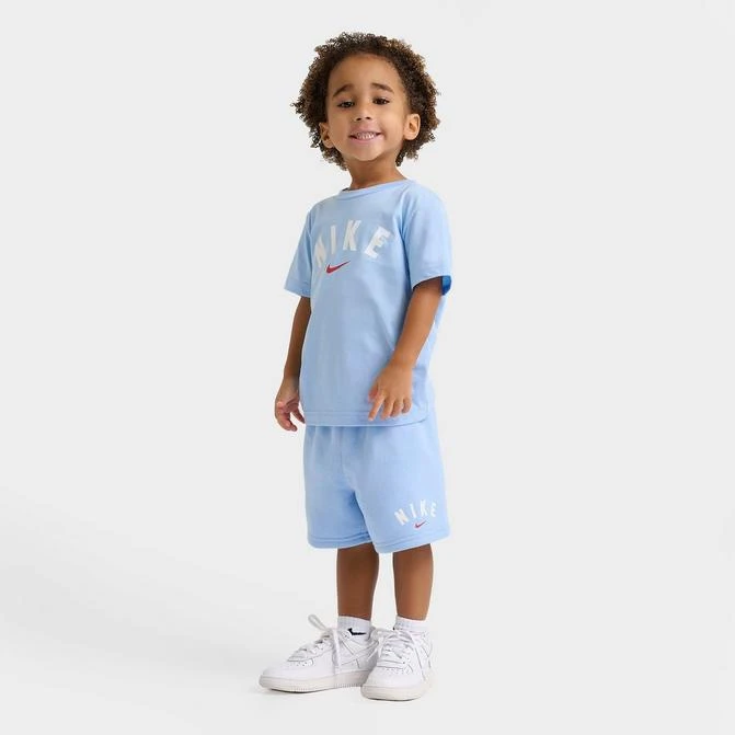 NIKE Girls' Toddler Nike T-Shirt and Shorts Set 1