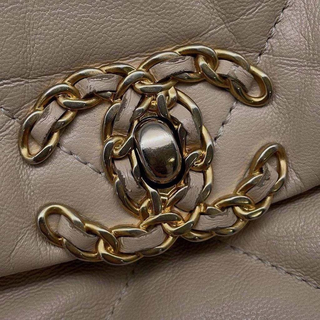 Chanel Chanel Beige Lambskin Leather 19 Chain Shoulder Handbag 4