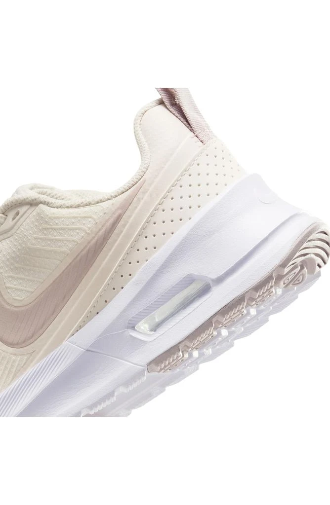NIKE Air Max Nuaxis Sneaker 9