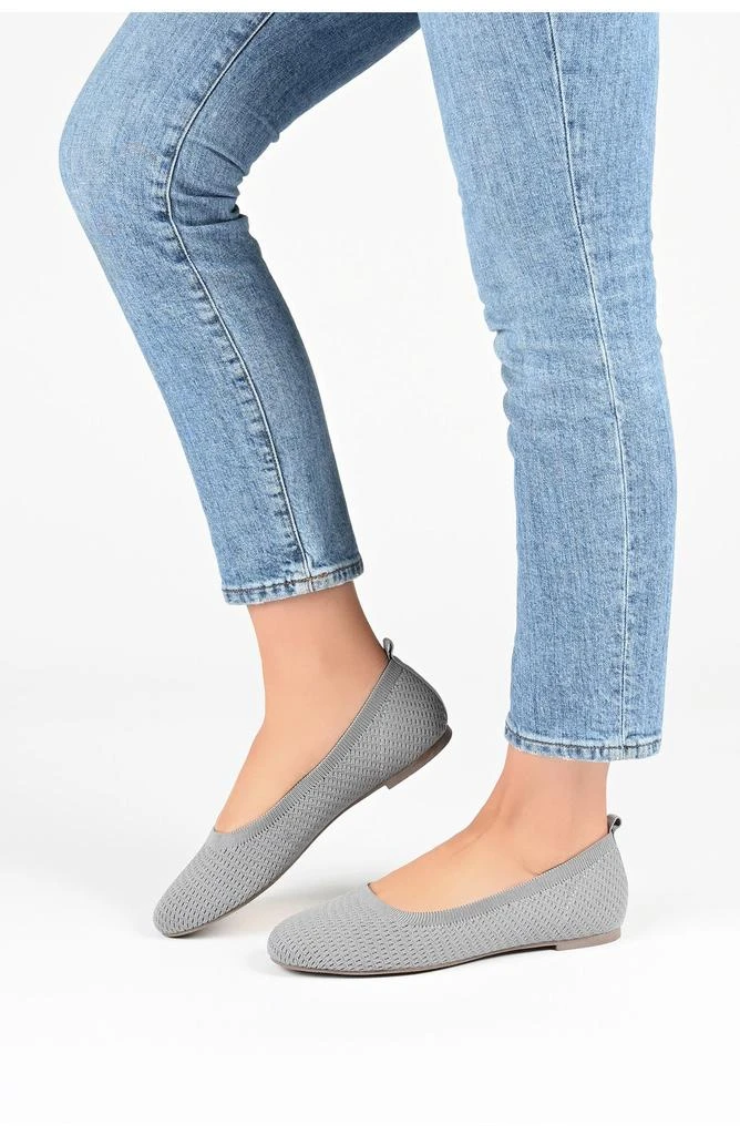 Journee Collection Maryann Knit Flat - Narrow Width 9