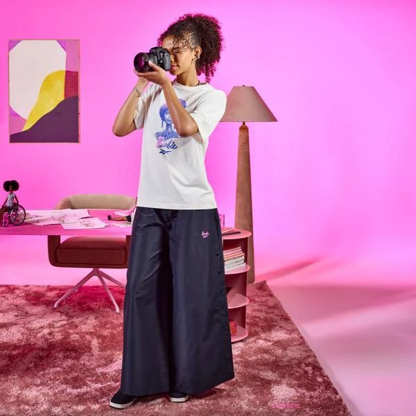 Reebok Reebok x Barbie Wide Leg Track Pants 2