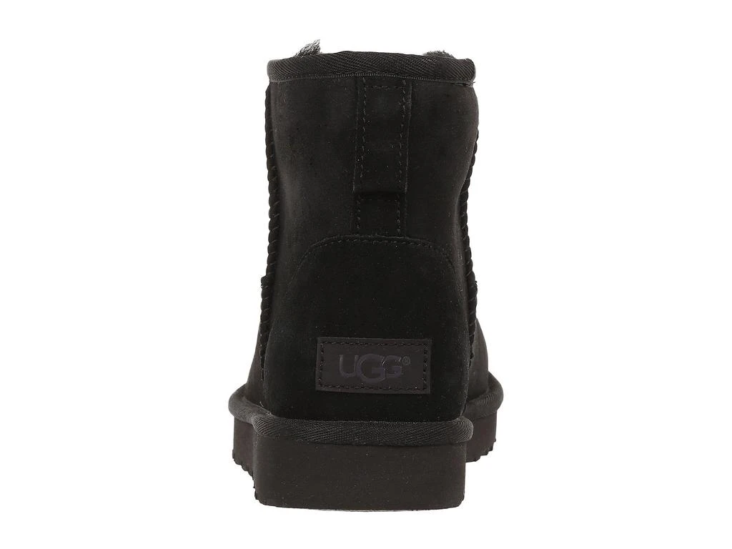 UGG Classic Mini II 5