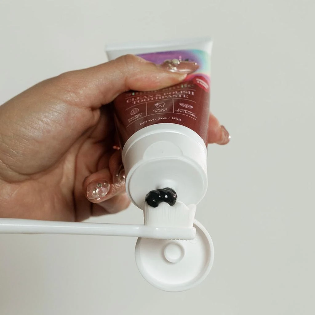Camille Beckman Super Smile Toothpaste 4