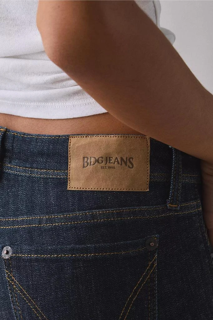 BDG BDG Brooke Low-Rise Flare Jean 4
