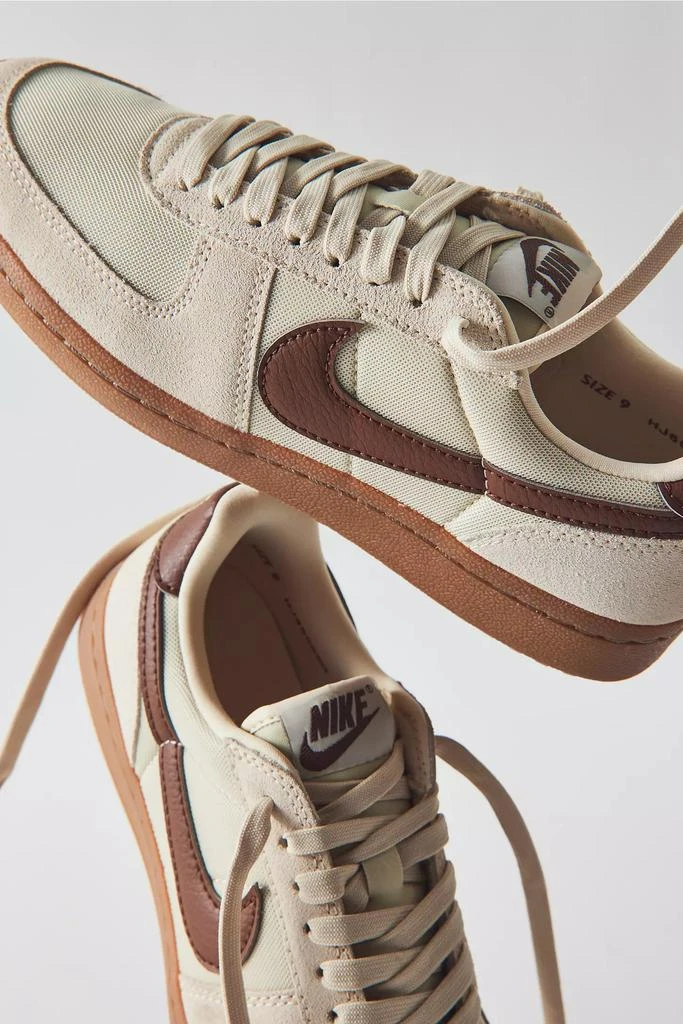 NIKE Nike Women's Field General SE Sneaker 1