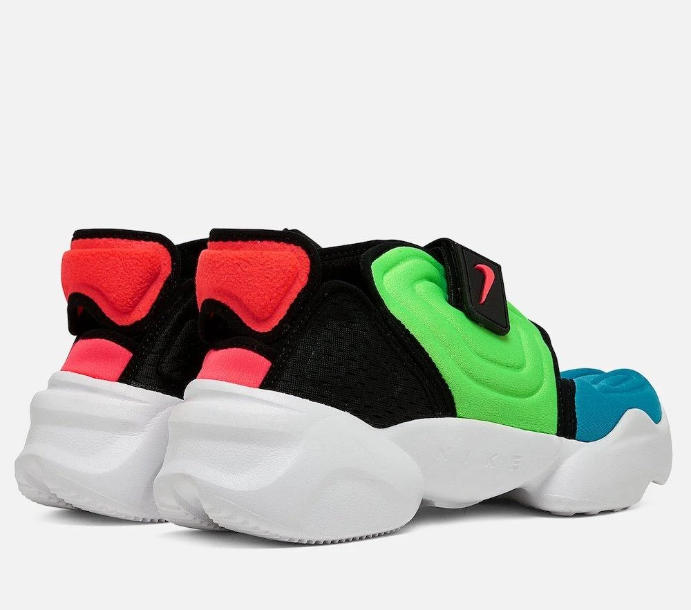 NIKE AQUA RIFT SNEAKERS 4