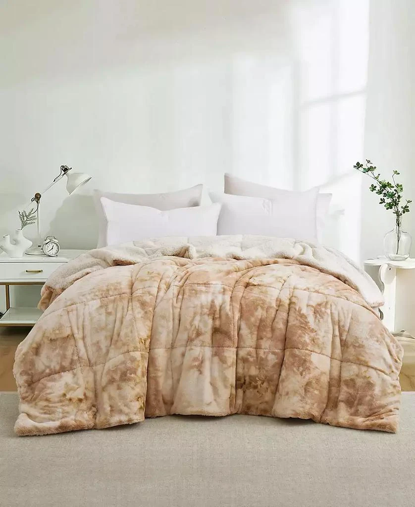 UNIKOME Reversible Medium Weight Plush Faux Fur Comforter 1