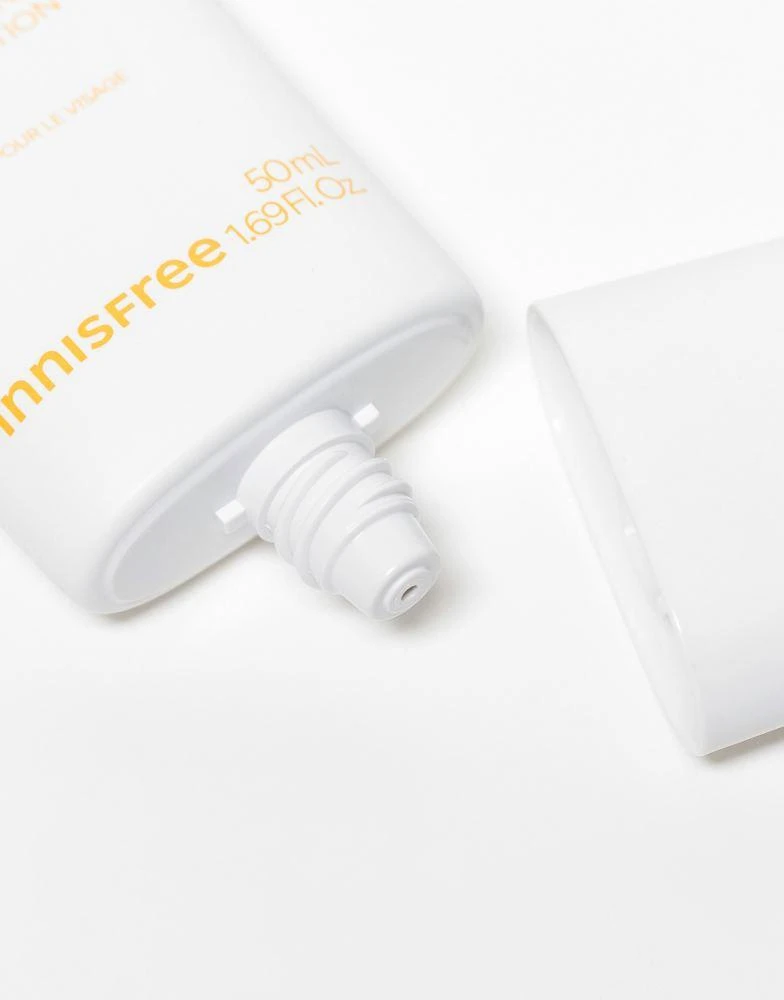 Innisfree INNISFREE Daily UV Defense Mineral Sunscreen SPF 50 50ml 3