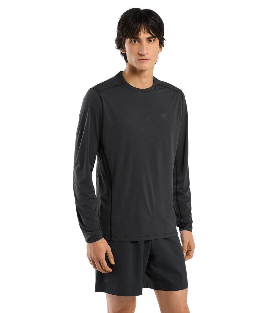 Arc'teryx Arc'teryx Motus Crew Neck Shirt LS Men's | Lightweight Exceptionally Moisture Wicking Long Sleeve Training Shirt 1