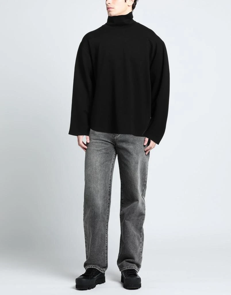 South2 West8 T-shirt 2