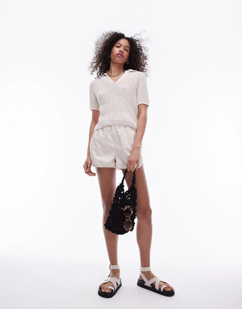 Topshop Topshop knitted chunky polo top in cream 3