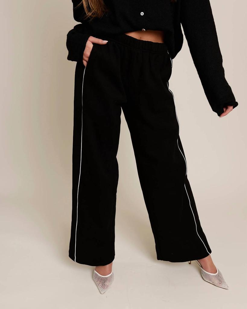 TIC TOC Tic Toc - Kelsie Essential Fleece Straight Sweatpants
