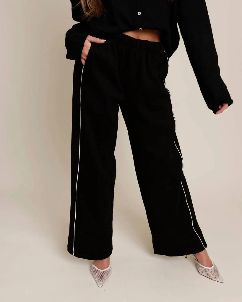 TIC TOC Tic Toc - Kelsie Essential Fleece Straight Sweatpants 1