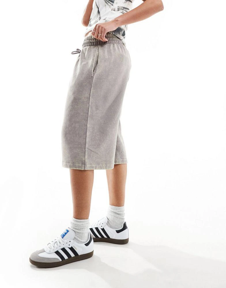 ASOS ASOS DESIGN heavyweight longline sweat shorts in acid grey wash 1