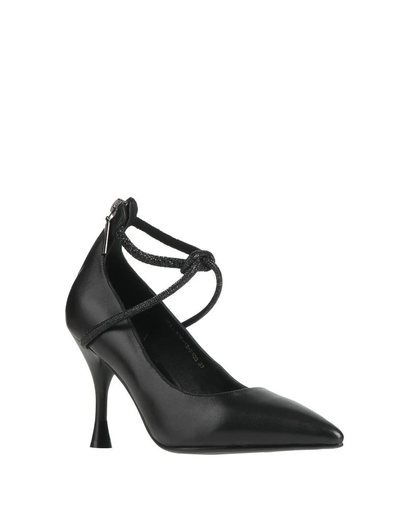 EMANUÉLLE VEE Pump 2