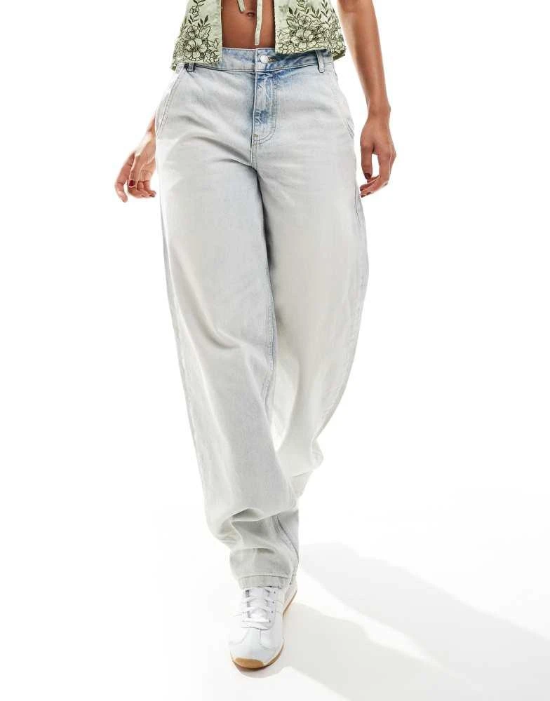 Noisy May Noisy May mid waist loose fit jeans in bleached grey 4