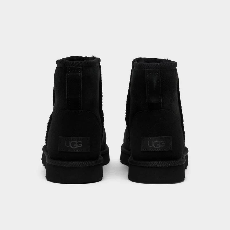 UGG Women
s UGG Classic Mini II Boots 4