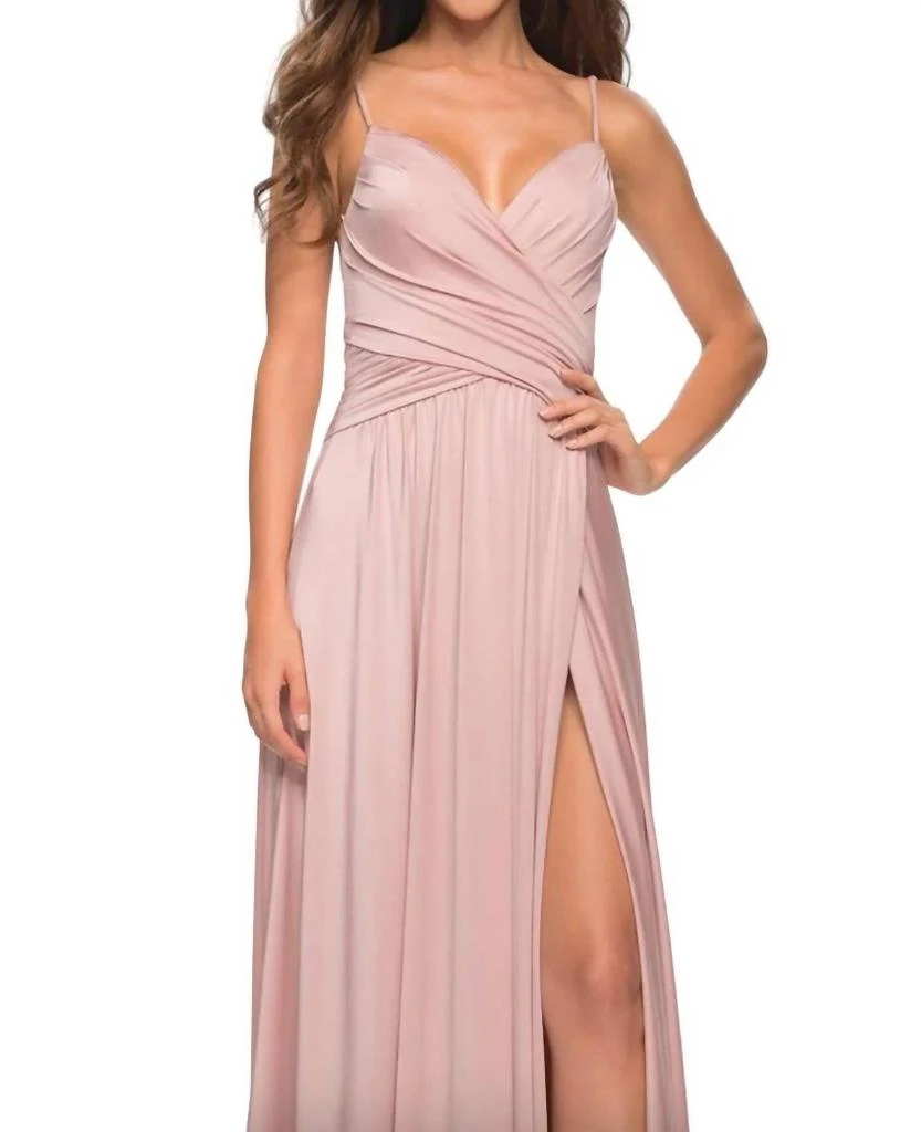 Shop Elegant High Slit Gown In Mauve on Sale at BeyondStyle  Get 23% Off  Elegant High Slit Gown In Mauve with Limited-Time Flash Deals, Exclusive  Discounts, and Special Offers. Enjoy Unbeatable