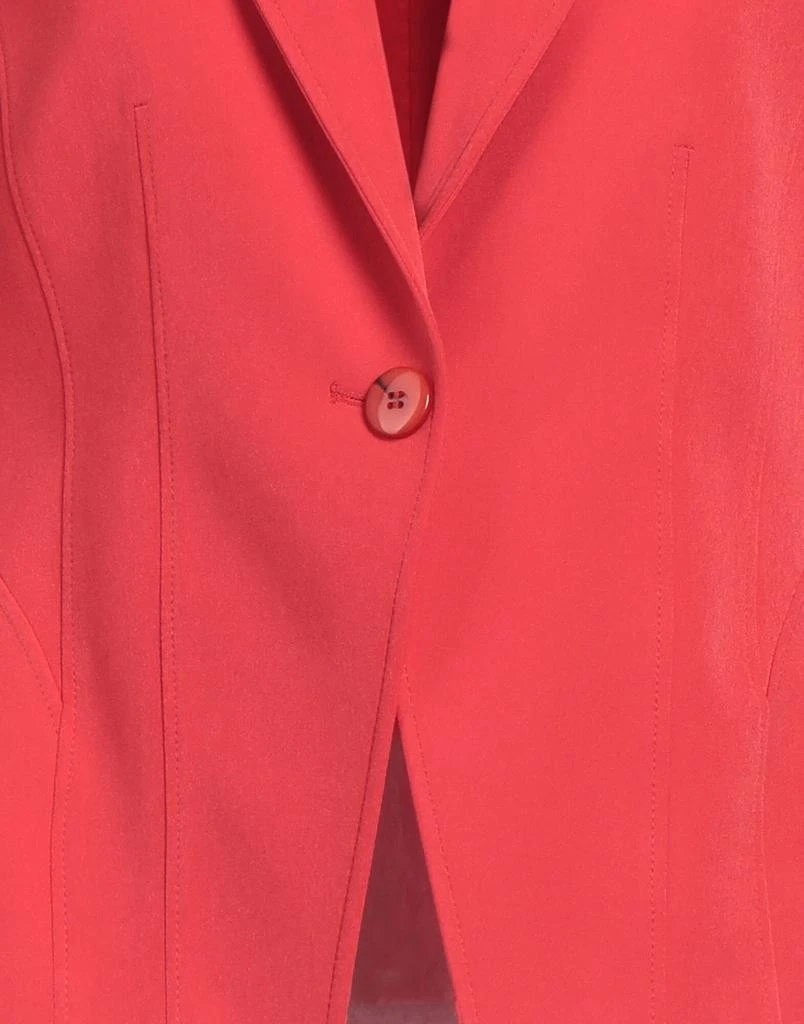 CARACTÈRE Blazer 4
