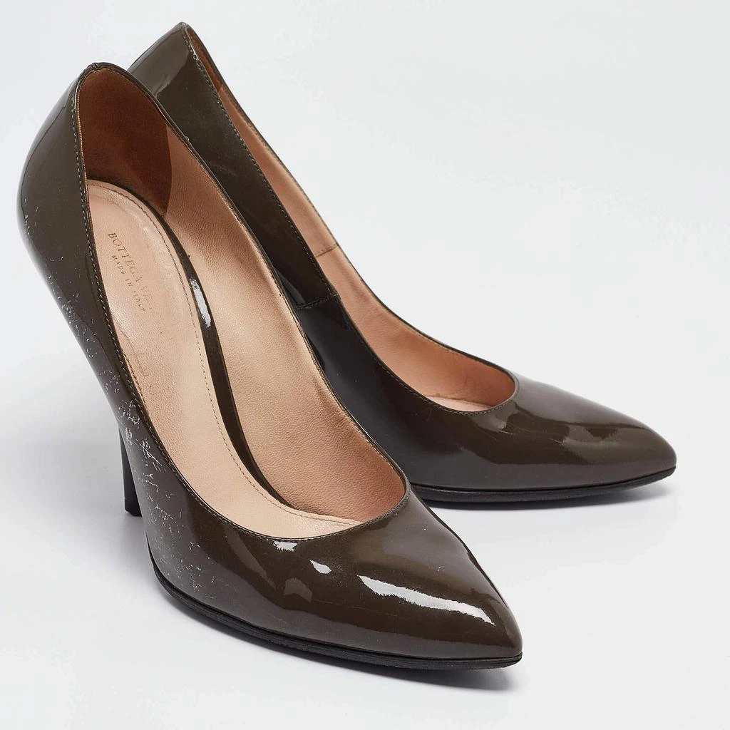 Bottega Veneta Bottega Veneta Grey Patent Leather Pointed Toe Pumps Size 38.5 4