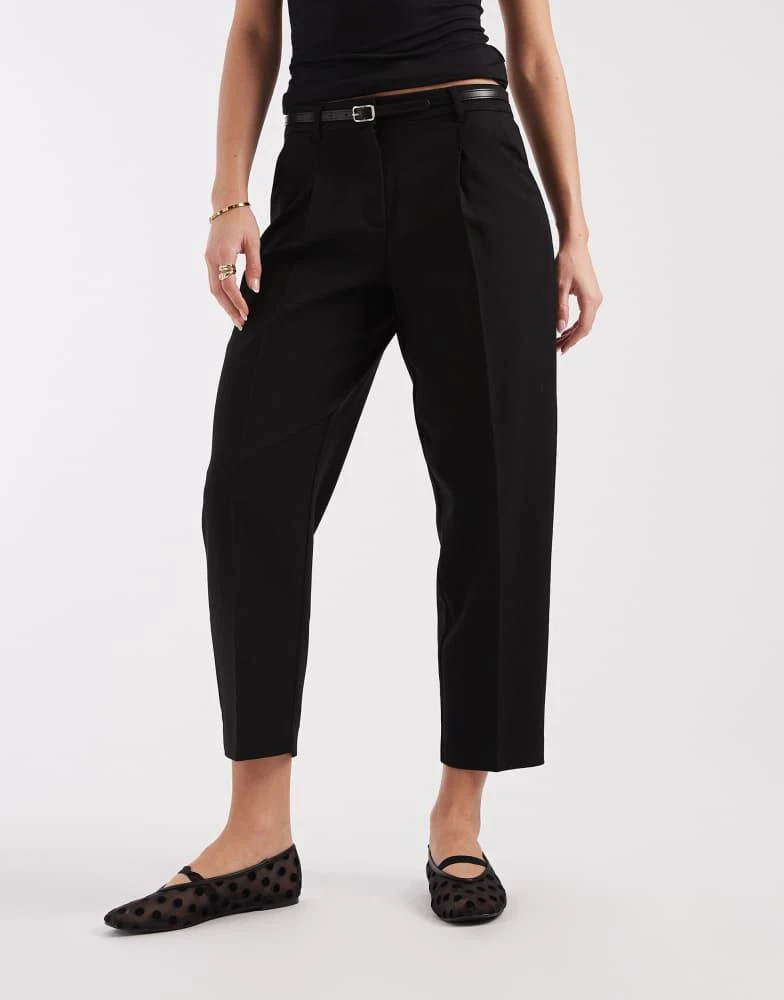 VERO MODA Vero Moda belted tailored barrel leg trousers in black 2