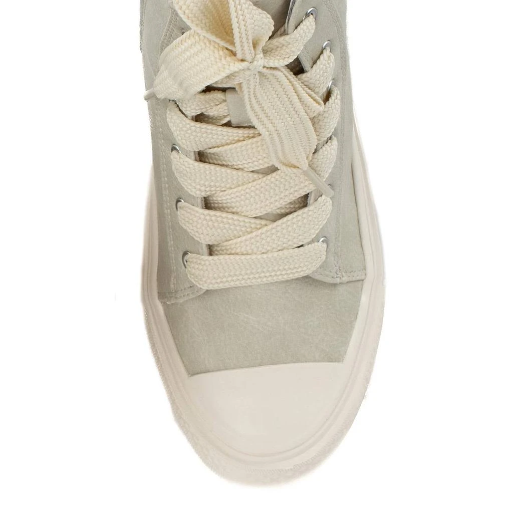 Yellow Box Women's Valter Sneaker In Bone 5