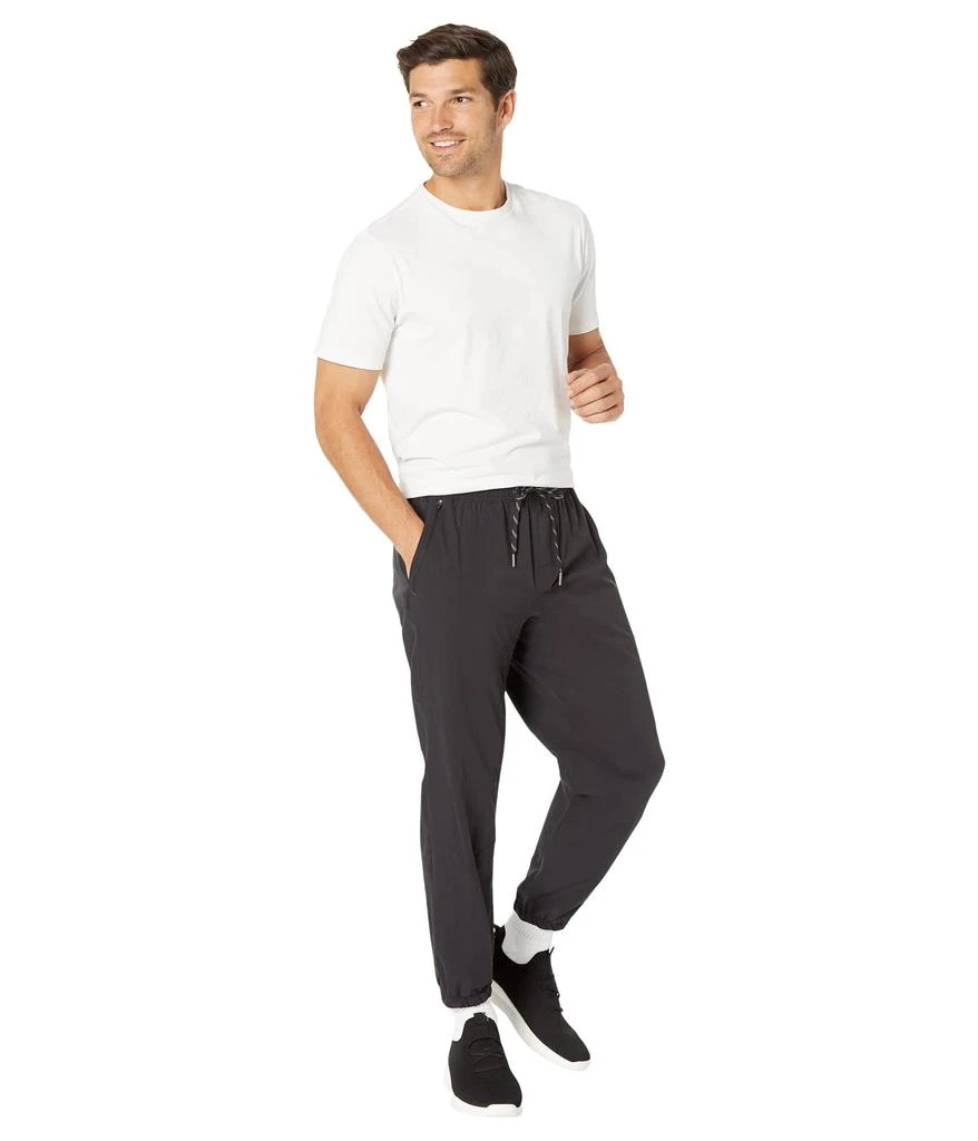 L.L.BEAN 32" Multisport Joggers 4