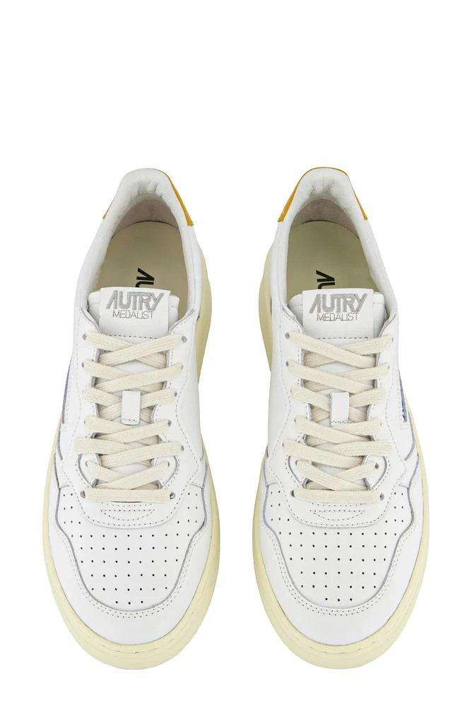 Autry Medalist Low Sneaker 4