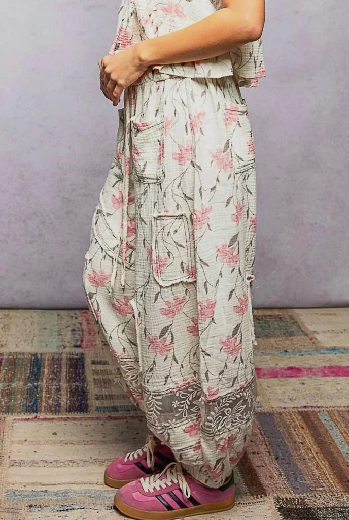 POL Pol - Double Gauze Floral Lace Patch Joggers 3