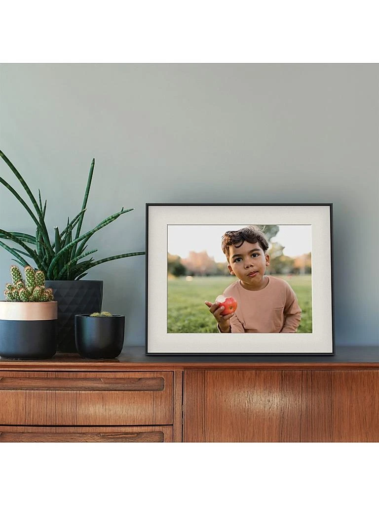 Aura Frames Walden Digital Picture Frame 7