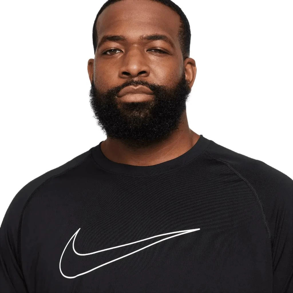 NIKE Nike Pro Dri-FIT Slim Short-Sleeve Top - Men
s 9