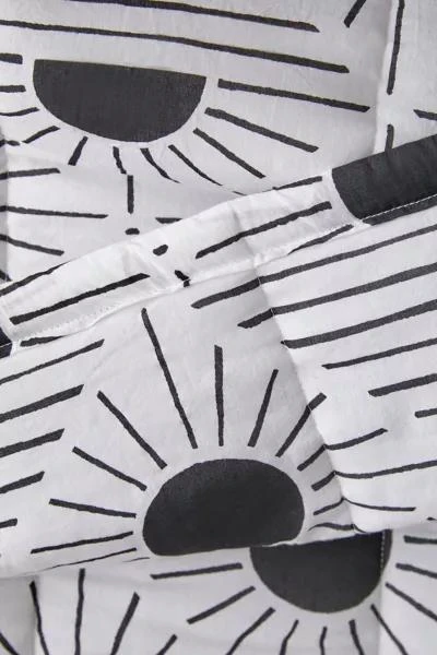 Urban Outfitters Geo Sun Printed Quilt Set 3