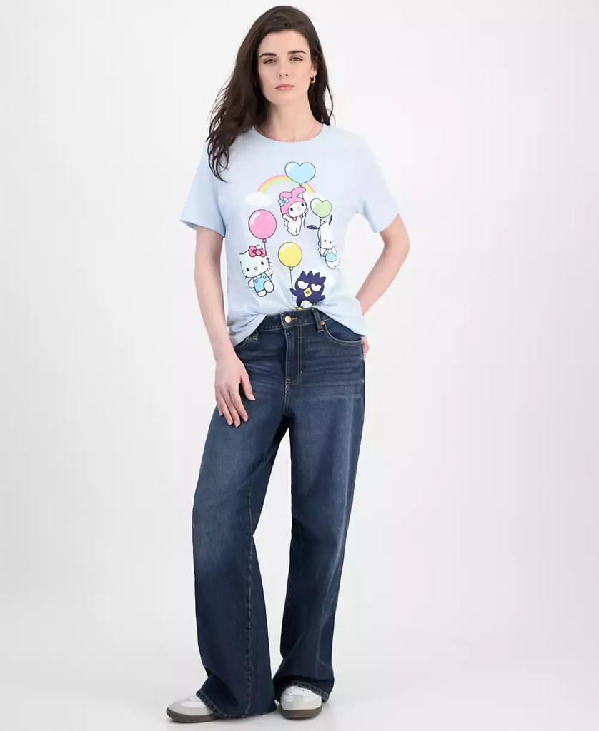 Love Tribe Juniors' Hello Kitty Balloons Graphic-Print Tee