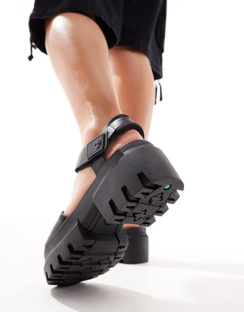 Timberland Timberland Everleigh platform sandal in black 2