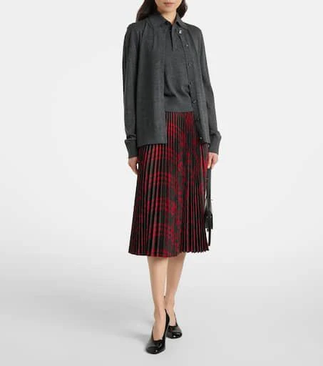 Burberry Wool cardigan 2