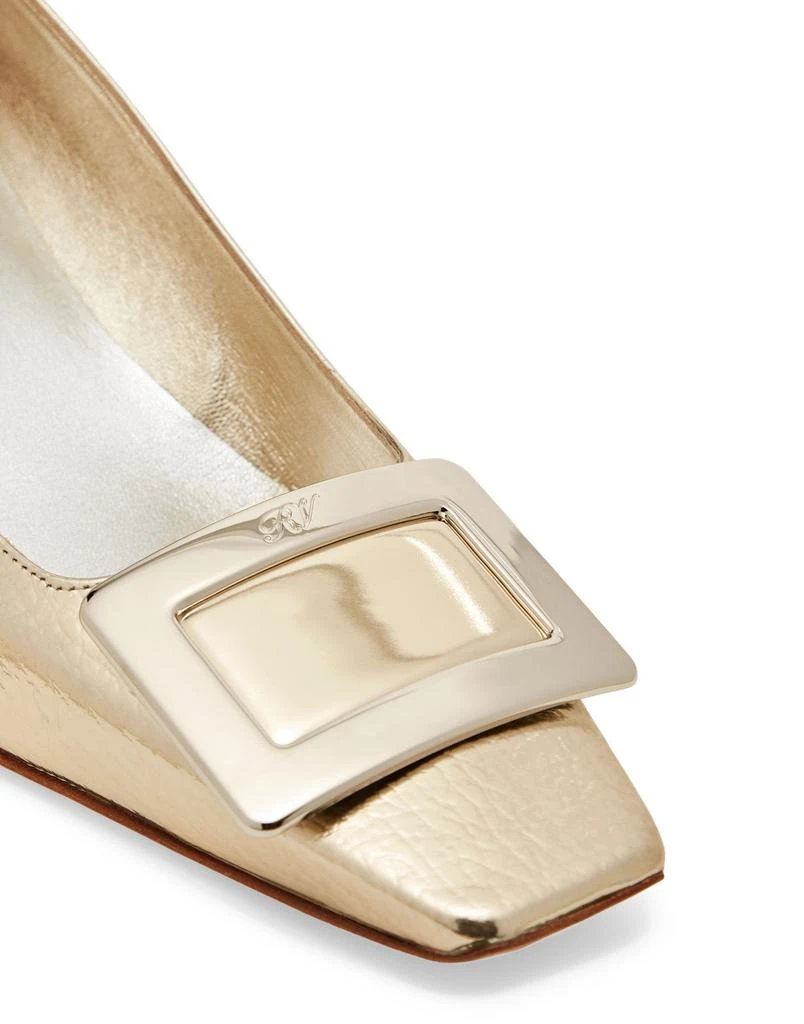 Roger Vivier Pump 2