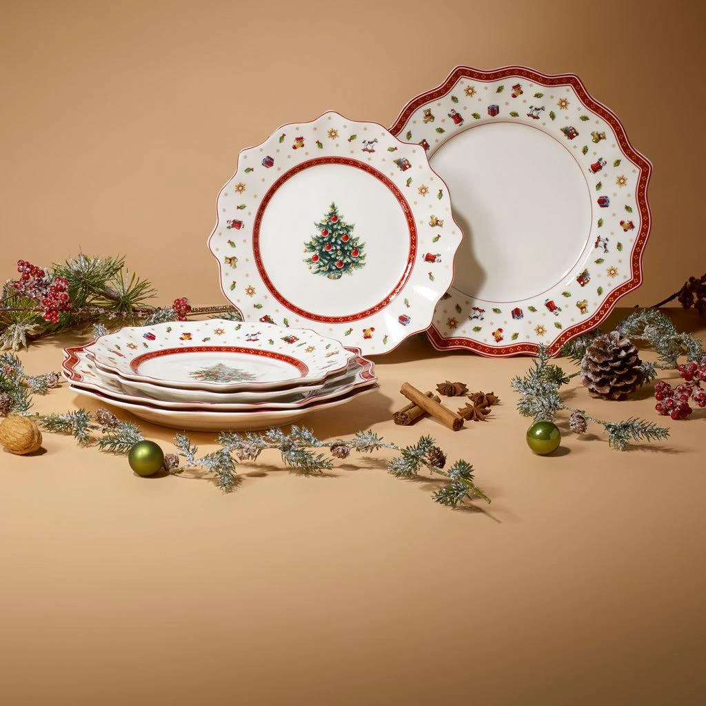 Villeroy & Boch Toy's Delight 8 Piece Set 2