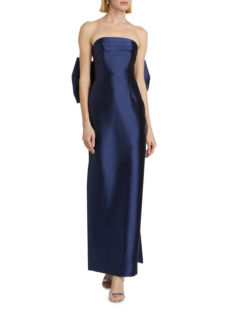 Alexia María Magnolia Column Gown