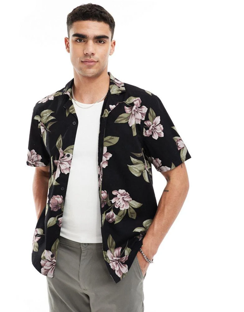 HOLLISTER Hollister short sleeve revere collar floral print poplin shirt boxy fit in black 4