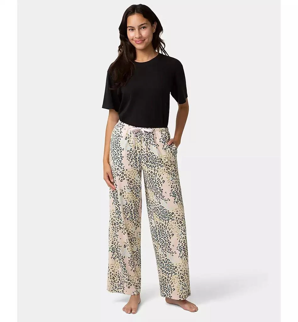 Hue Women
s Printed Mid-Rise Pants 2