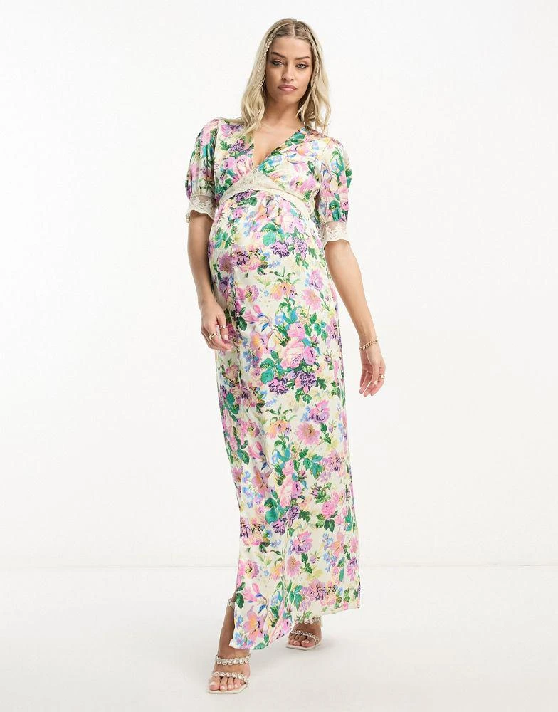 Hope & Ivy Maternity Hope & Ivy Maternity ruffle wrap maxi dress in blue floral print 4