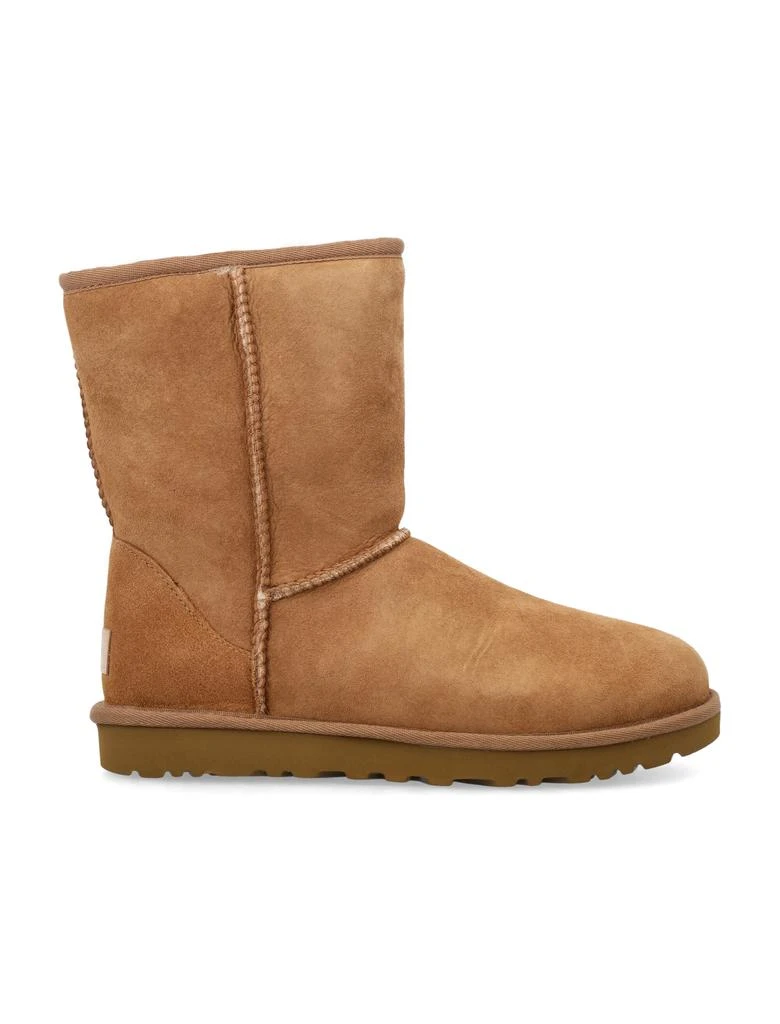 UGG CLASSIC SHORT II BOOT 1