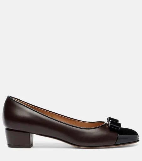 Salvatore Ferragamo Vara leather pumps 4