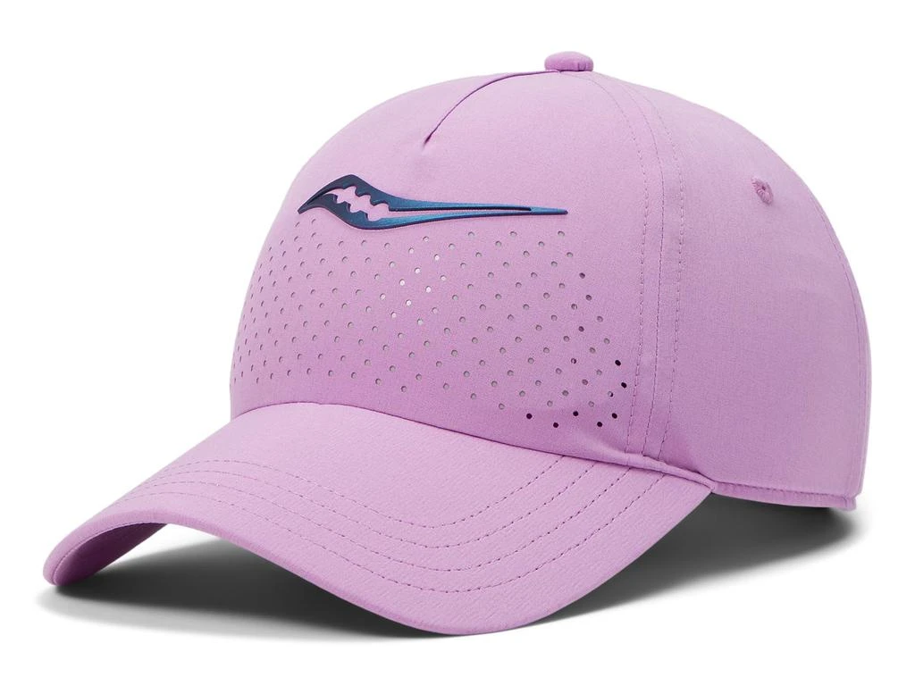 Saucony Outpace Petite Hat 1