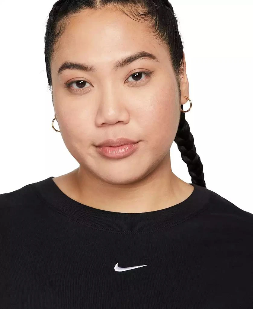 NIKE Plus Size Active Sportswear Essential Women's Logo T-Shirt 3